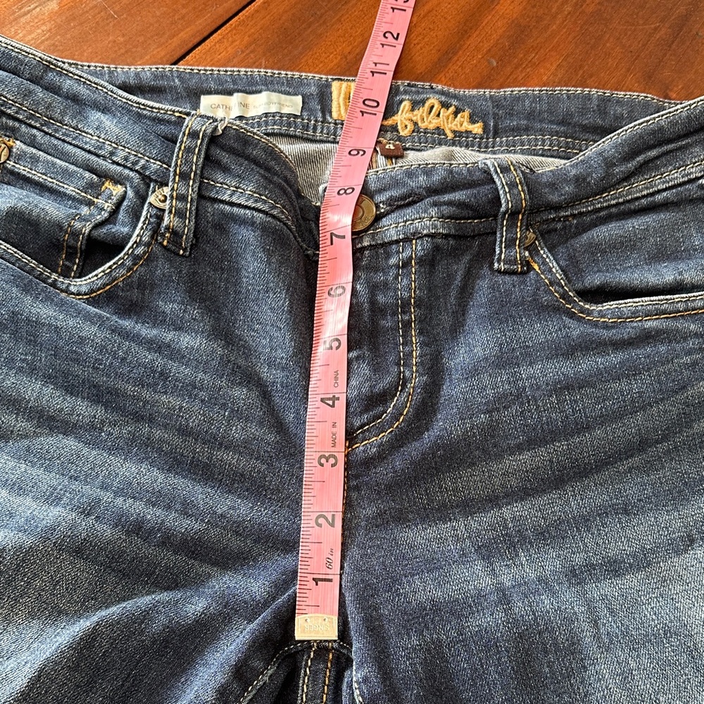 Kut from the Kloth Distressed Jeans - Picture 13 of 14